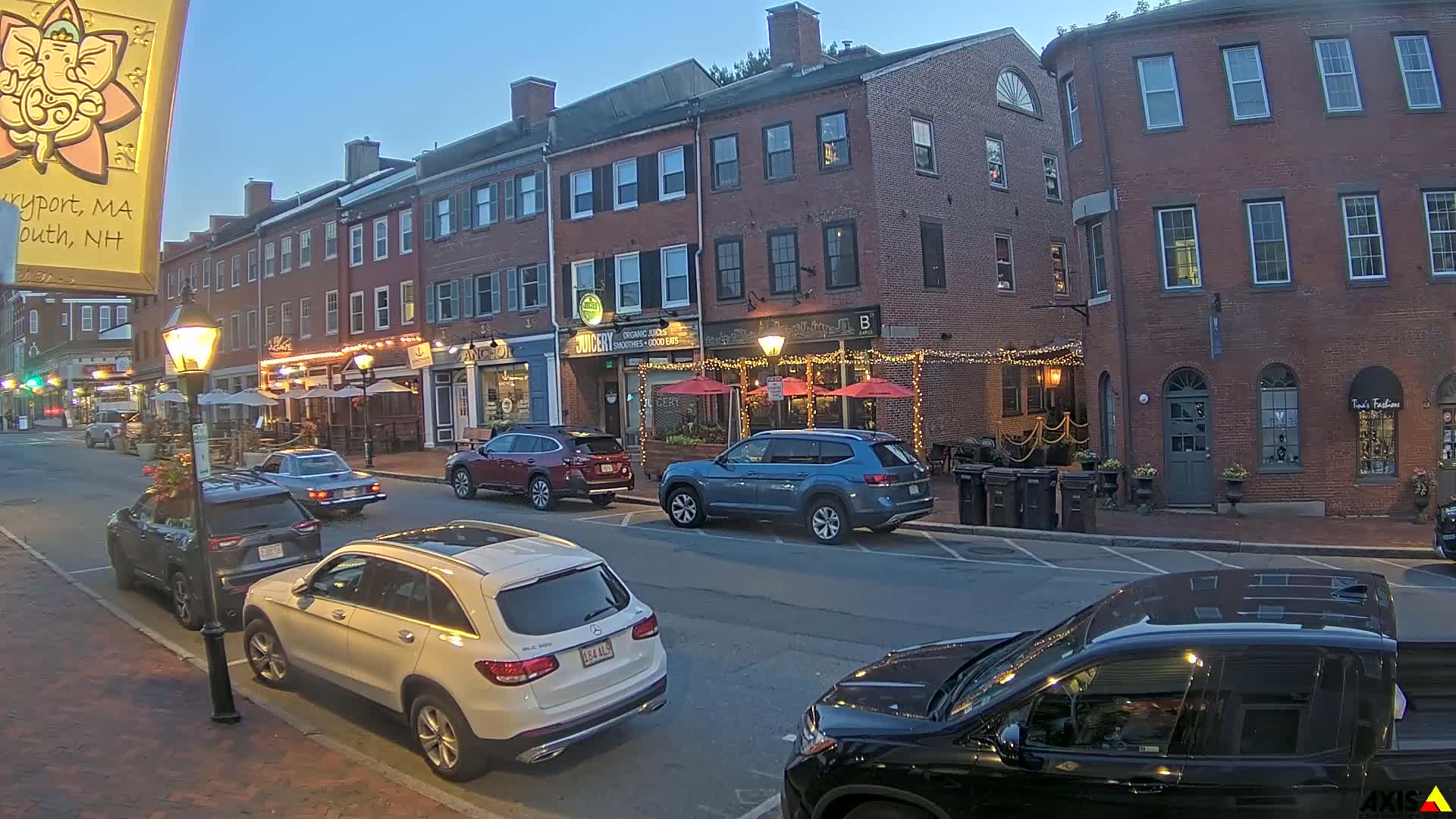 Newburyport, State Street South View Live Cam - Newburyport, Essex, Massachusetts, USA