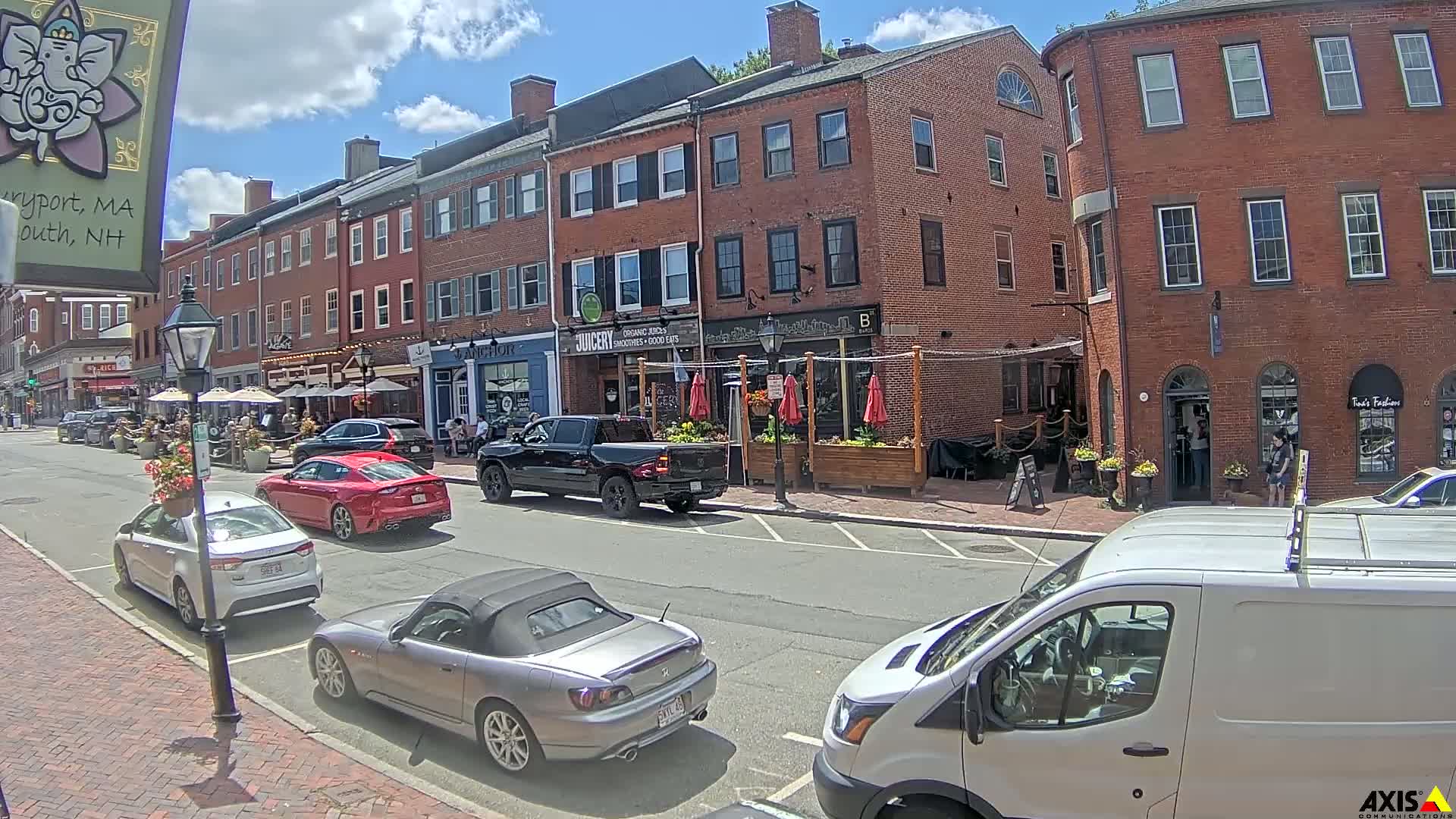 Newburyport, State Street South View Live Cam - Newburyport, Essex, Massachusetts, USA