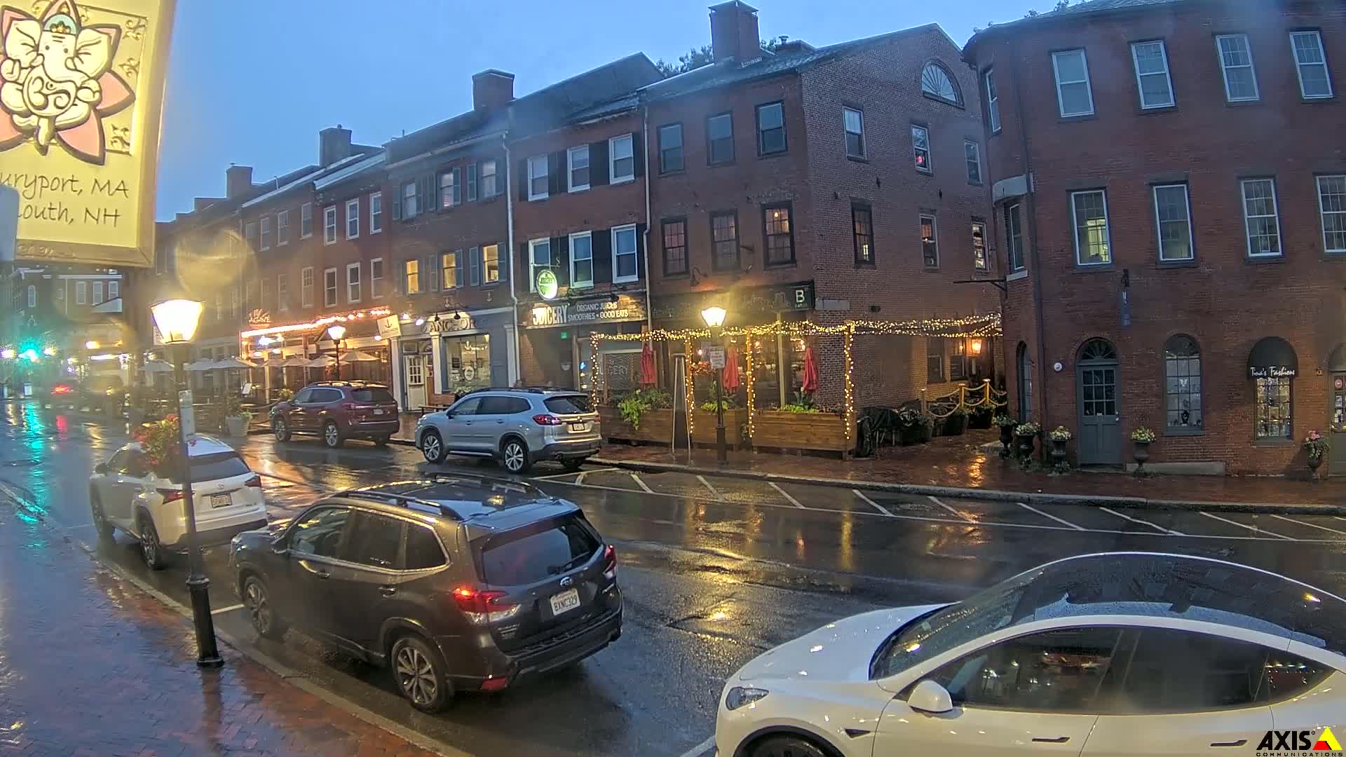 Newburyport, State Street South View Live Cam - Newburyport, Essex, Massachusetts, USA
