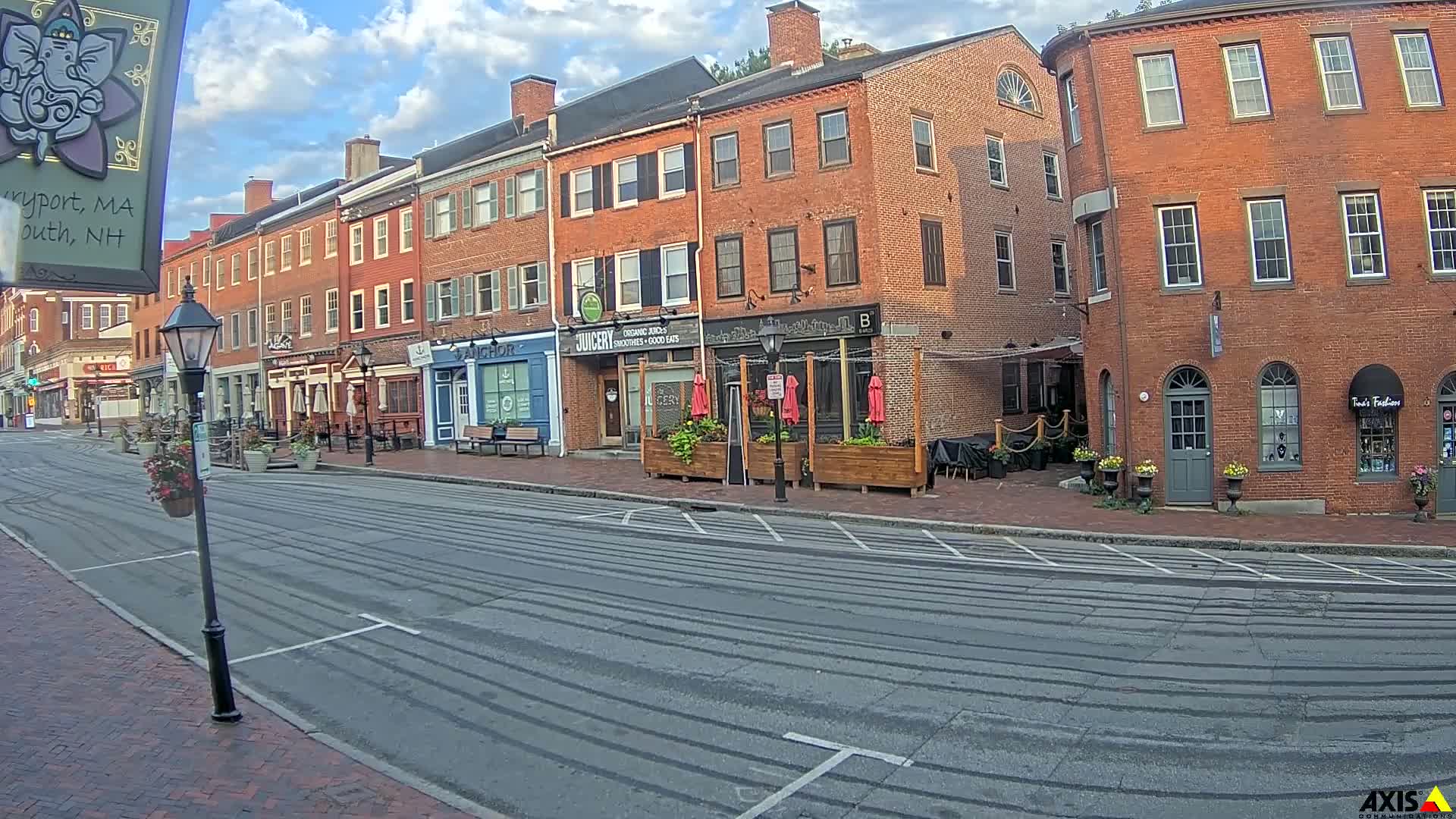 Newburyport, State Street South View Live Cam - Newburyport, Essex, Massachusetts, USA