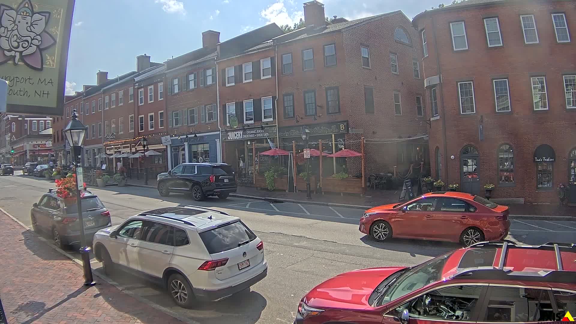 Newburyport, State Street South View Live Cam - Newburyport, Essex, Massachusetts, USA