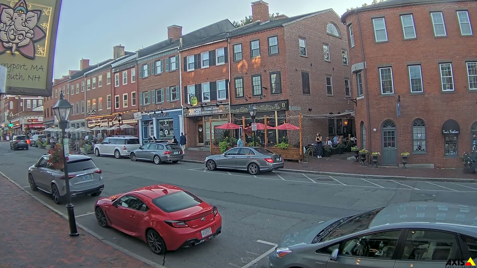 Newburyport, State Street South View Live Cam - Newburyport, Essex, Massachusetts, USA