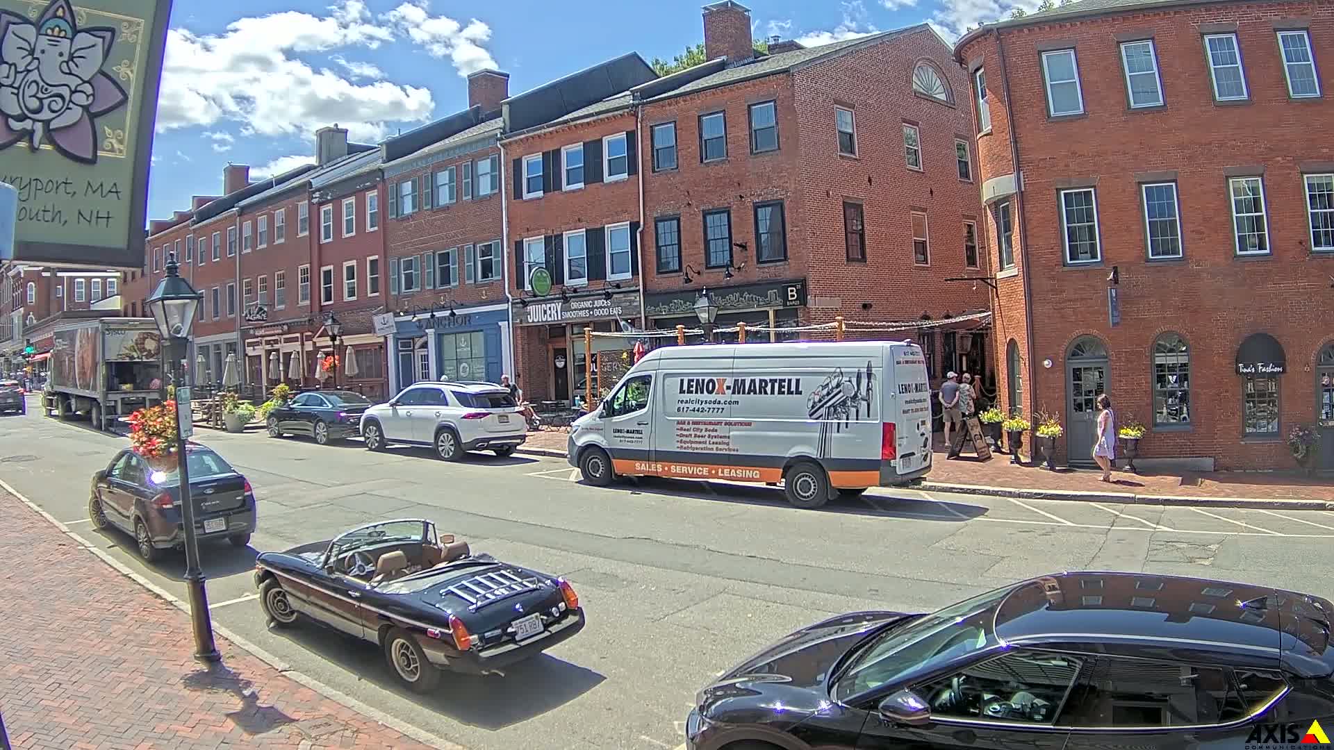 Newburyport, State Street South View Live Cam - Newburyport, Essex, Massachusetts, USA