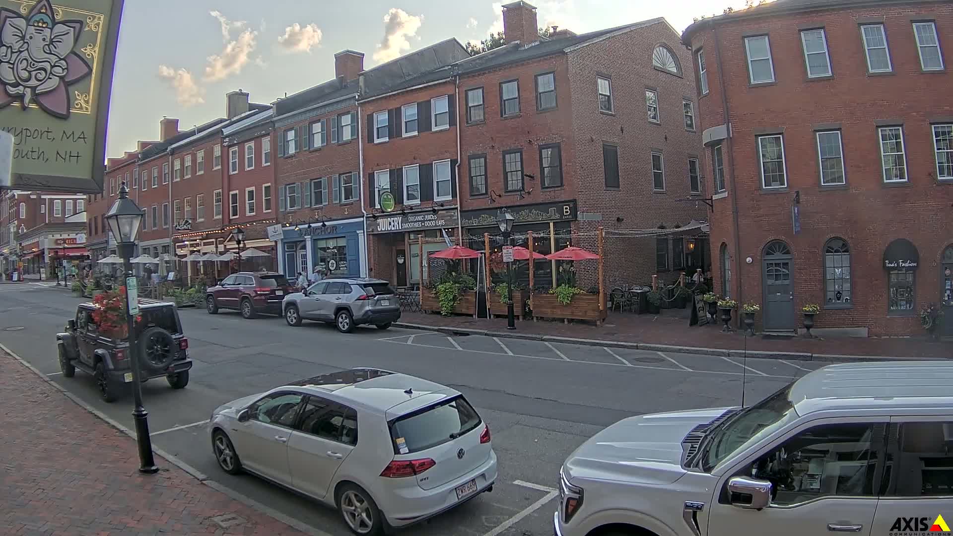 Newburyport, State Street South View Live Cam - Newburyport, Essex, Massachusetts, USA