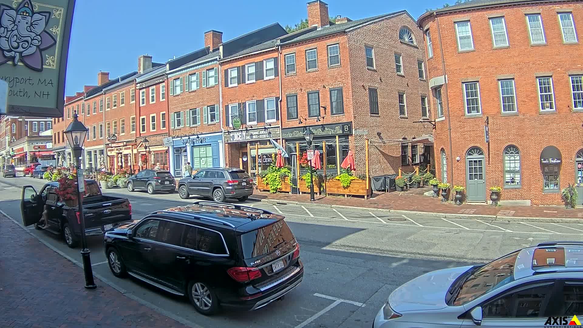 Newburyport, State Street South View Live Cam - Newburyport, Essex, Massachusetts, USA