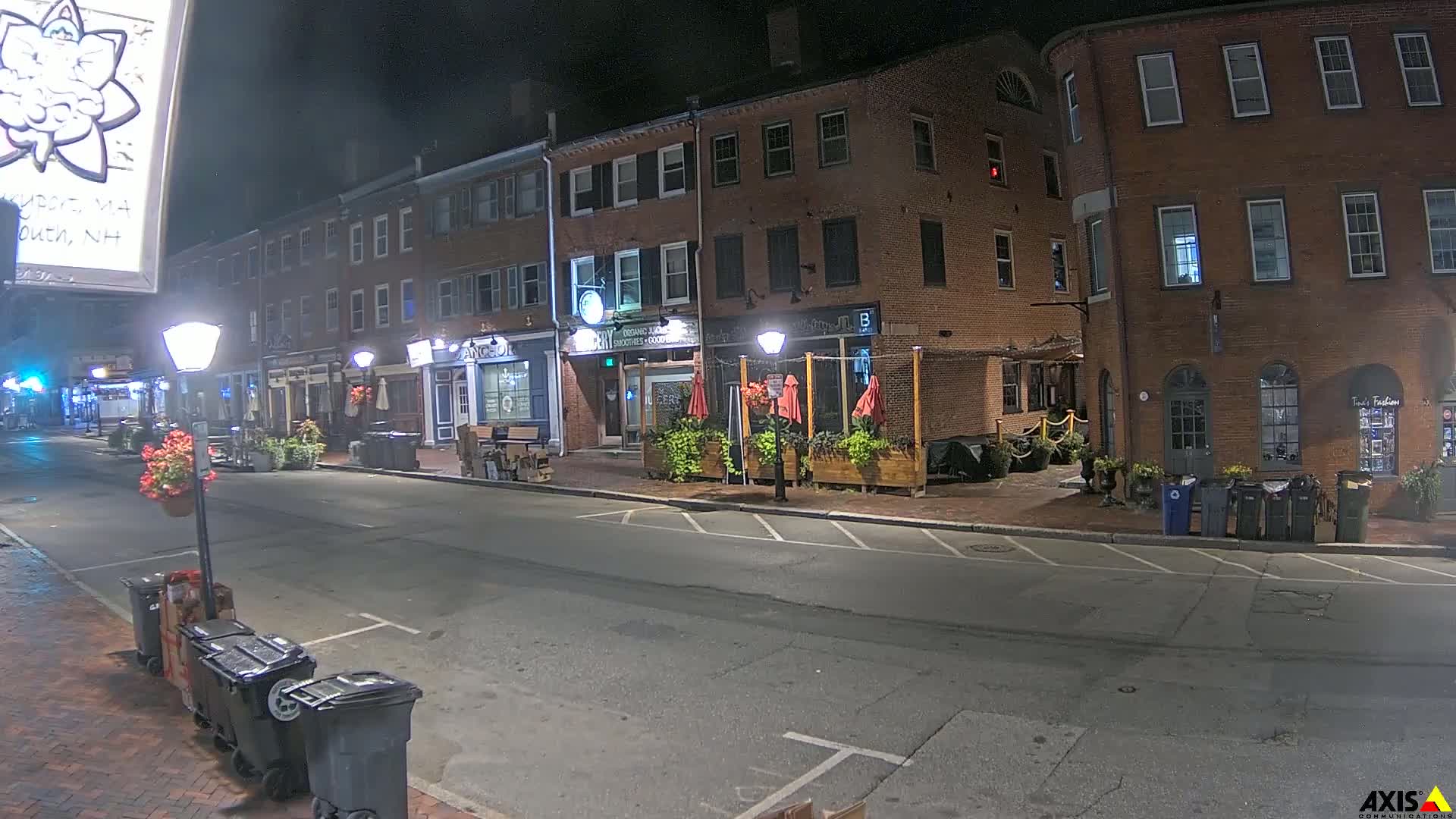 Newburyport, State Street South View Live Cam - Newburyport, Essex, Massachusetts, USA