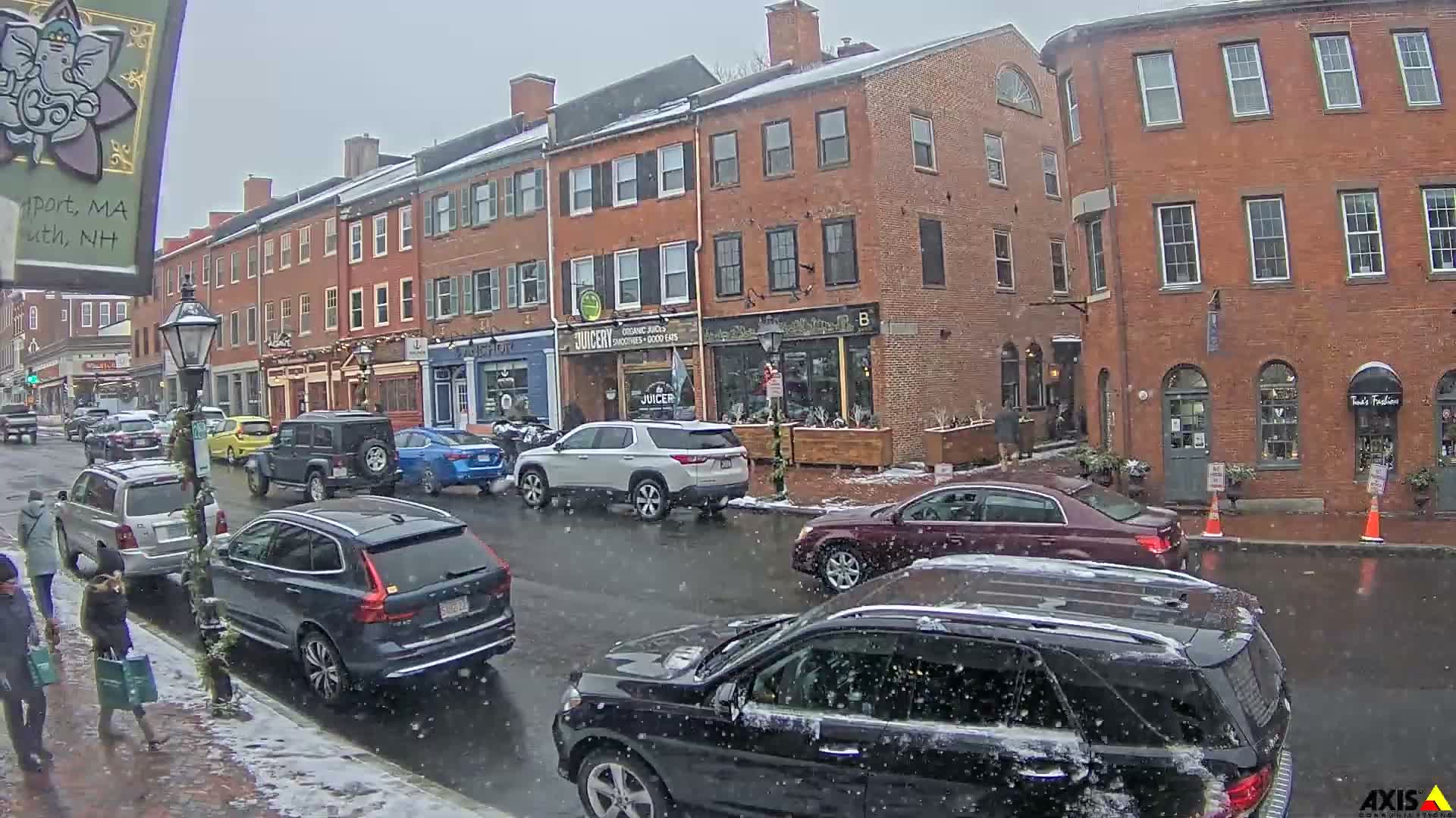 Newburyport, State Street South View Live Cam - Newburyport, Essex, Massachusetts, USA