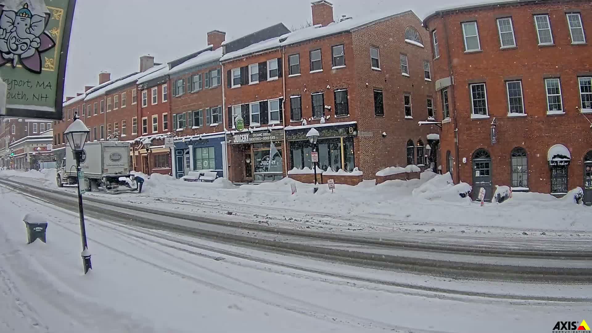 Newburyport, State Street South View Live Cam - Newburyport, Essex, Massachusetts, USA