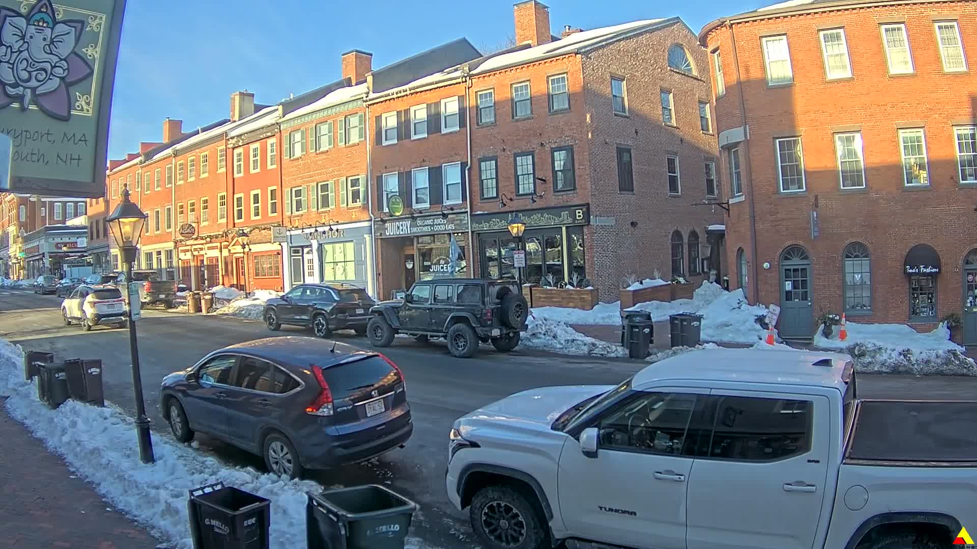 Newburyport, State Street South View Live Cam - Newburyport, Essex, Massachusetts, USA