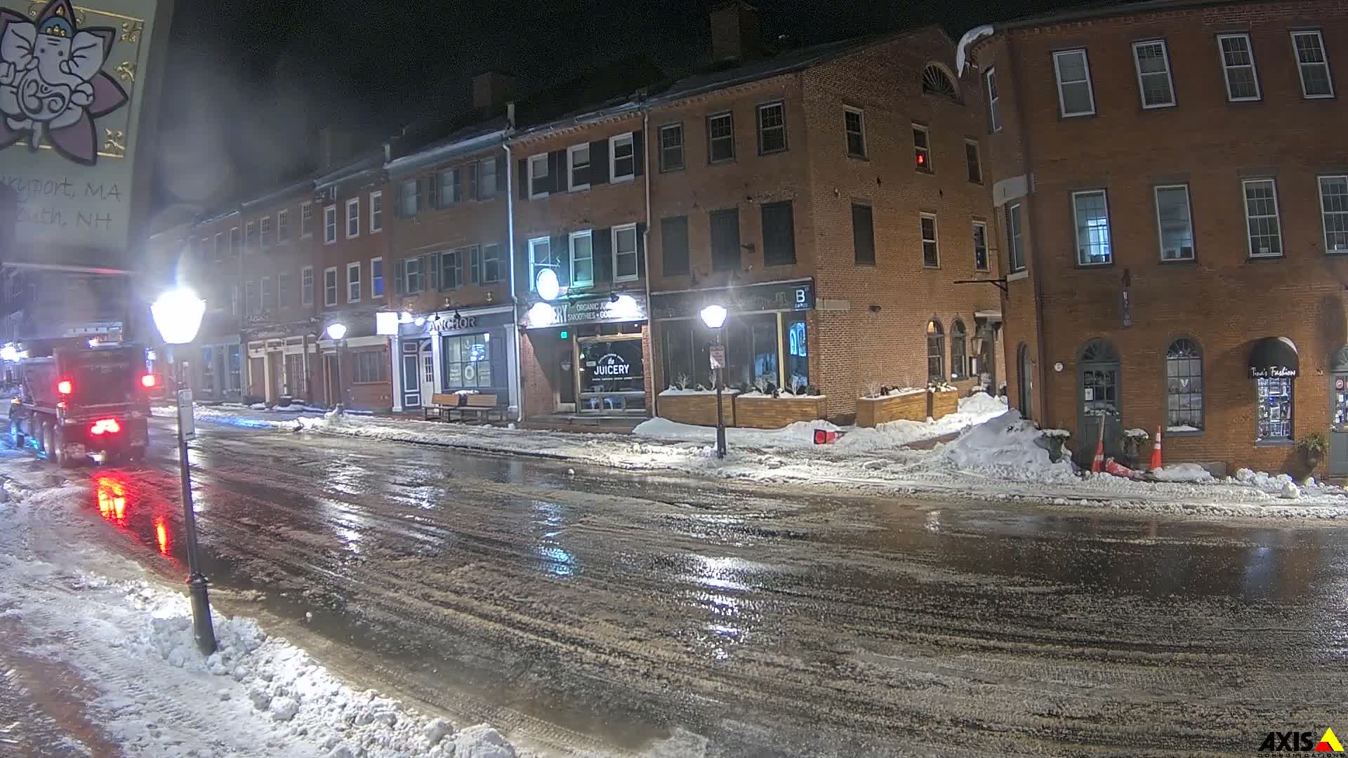 Newburyport, State Street South View Live Cam - Newburyport, Essex, Massachusetts, USA