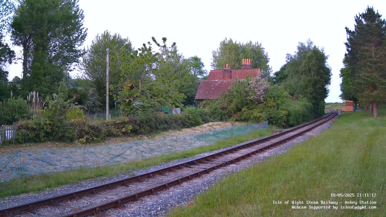  Isle of Wight Steam Railway, Ashey Station Live Cam -  Ashey, Isle of Wight, South East, England, United Kingdom