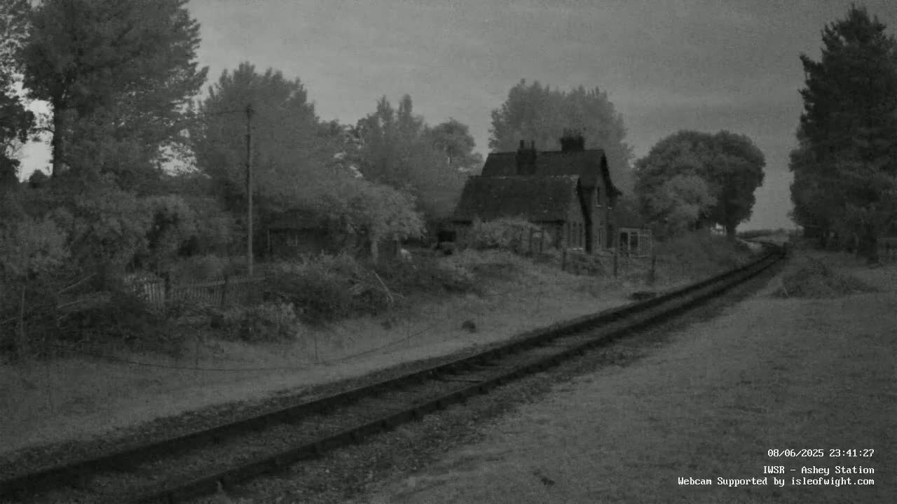 Isle of Wight Steam Railway, Ashey Station Live Cam -  Ashey, Isle of Wight, South East, England, United Kingdom