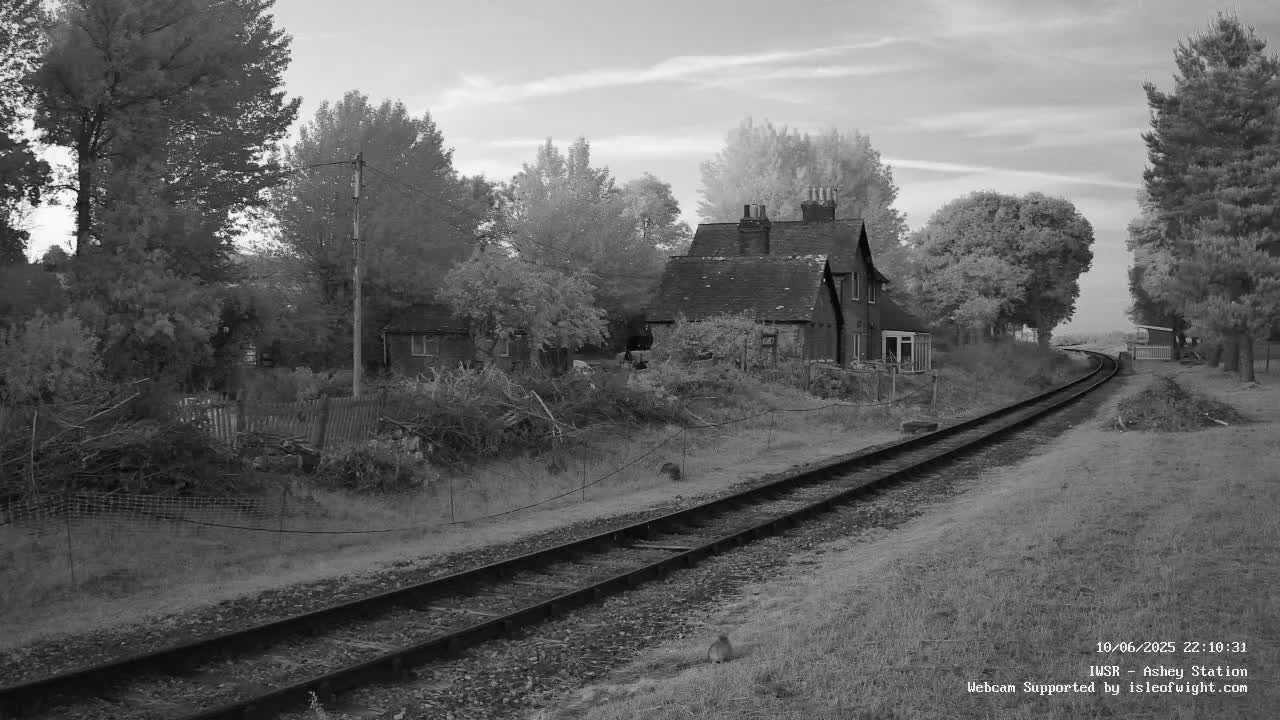  Isle of Wight Steam Railway, Ashey Station Live Cam -  Ashey, Isle of Wight, South East, England, United Kingdom