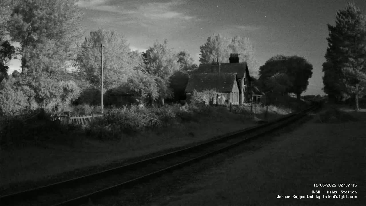  Isle of Wight Steam Railway, Ashey Station Live Cam -  Ashey, Isle of Wight, South East, England, United Kingdom