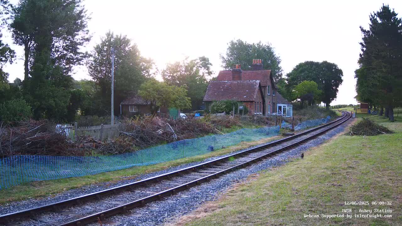 Isle of Wight Steam Railway, Ashey Station Live Cam -  Ashey, Isle of Wight, South East, England, United Kingdom