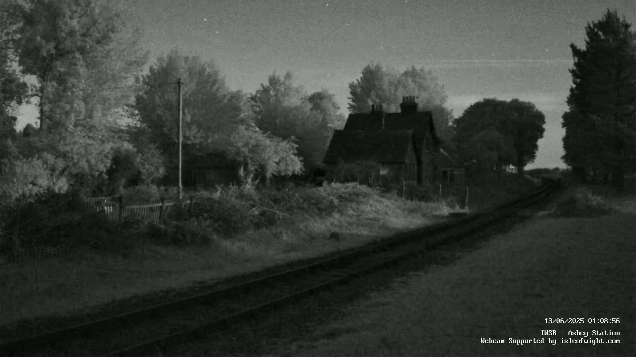  Isle of Wight Steam Railway, Ashey Station Live Cam -  Ashey, Isle of Wight, South East, England, United Kingdom