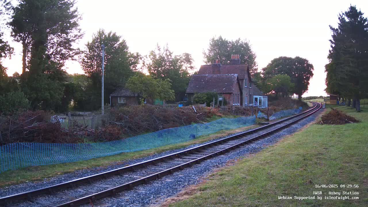  Isle of Wight Steam Railway, Ashey Station Live Cam -  Ashey, Isle of Wight, South East, England, United Kingdom