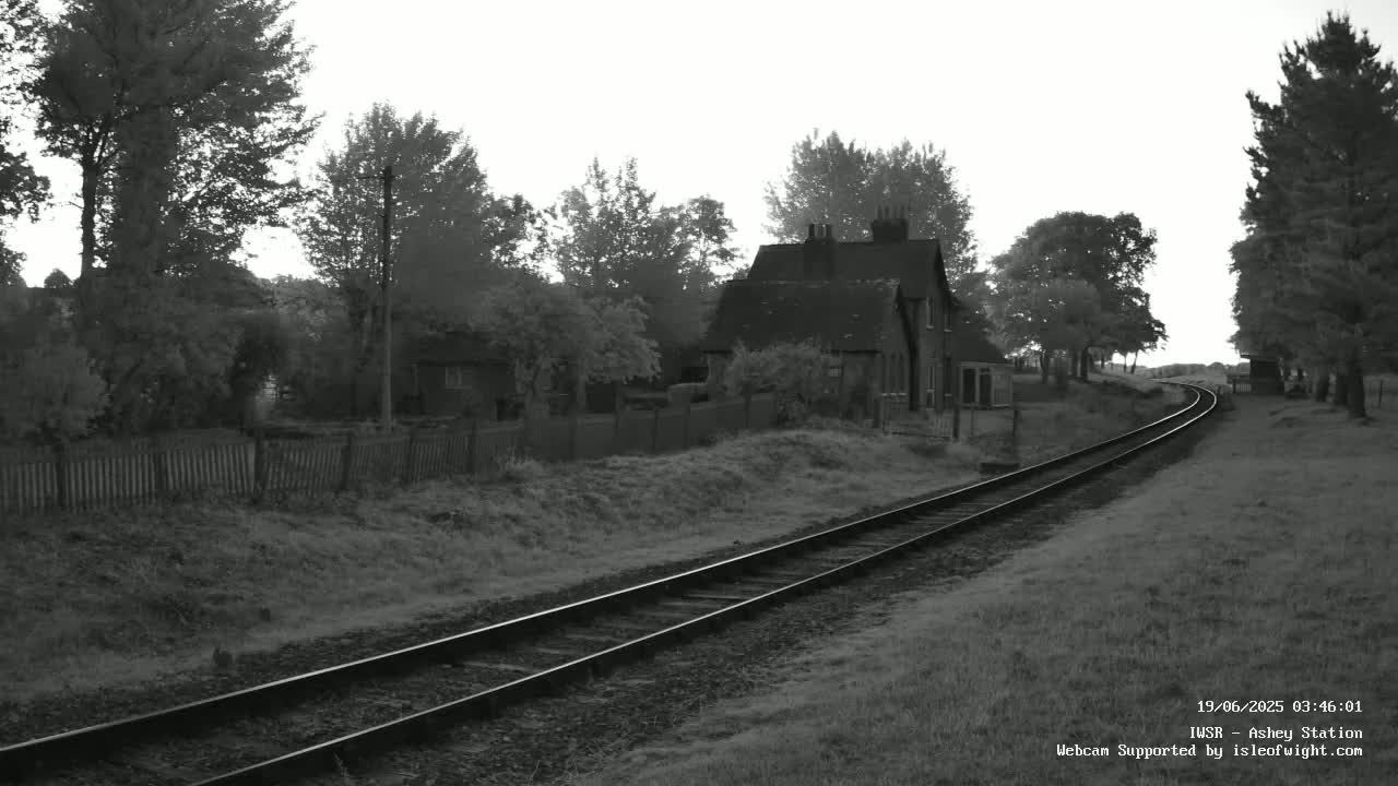  Isle of Wight Steam Railway, Ashey Station Live Cam -  Ashey, Isle of Wight, South East, England, United Kingdom