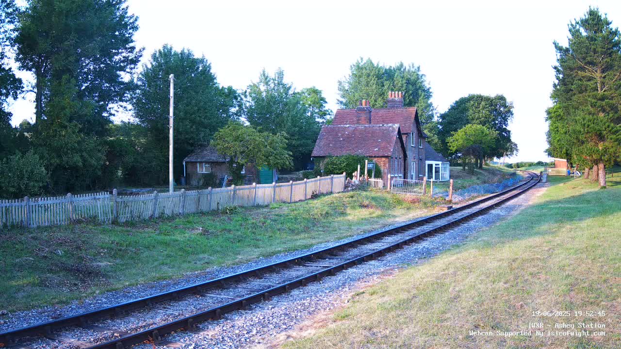  Isle of Wight Steam Railway, Ashey Station Live Cam -  Ashey, Isle of Wight, South East, England, United Kingdom