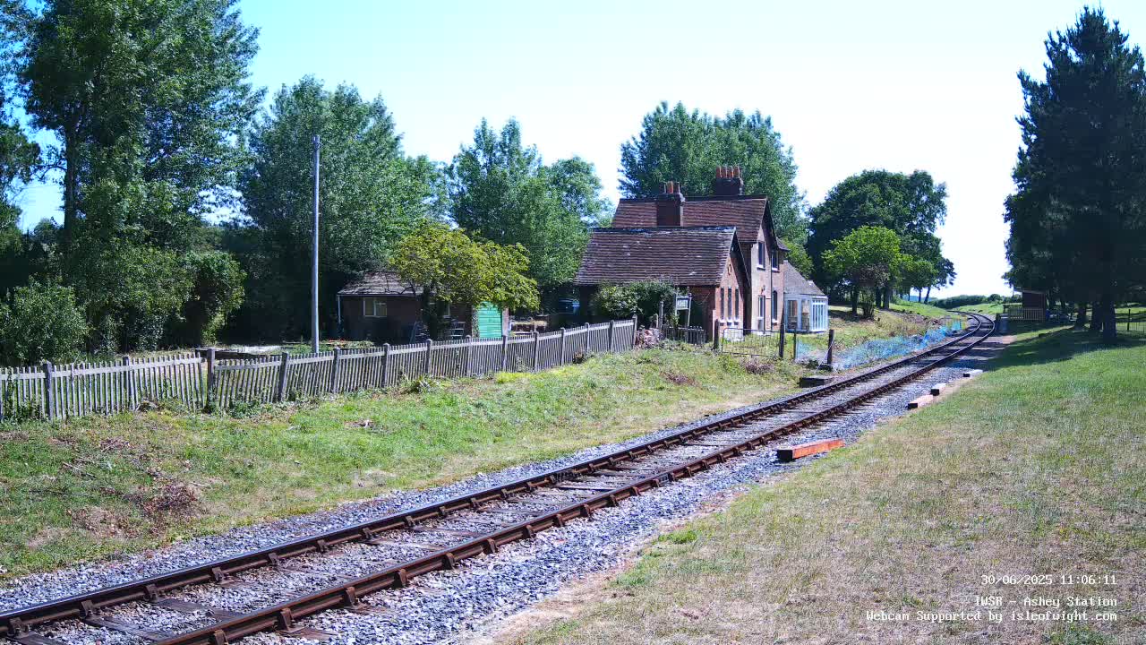 Isle of Wight Steam Railway, Ashey Station Live Cam -  Ashey, Isle of Wight, South East, England, United Kingdom