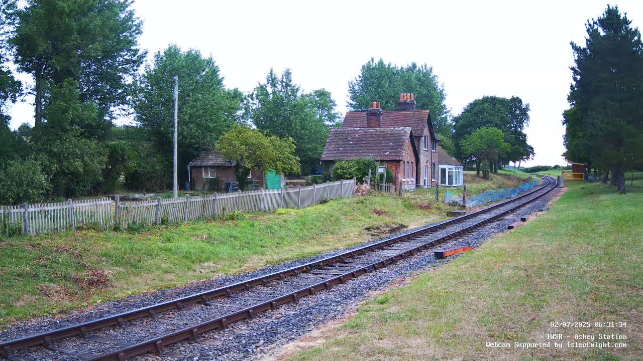Isle of Wight Steam Railway, Ashey Station Live Cam -  Ashey, Isle of Wight, South East, England, United Kingdom