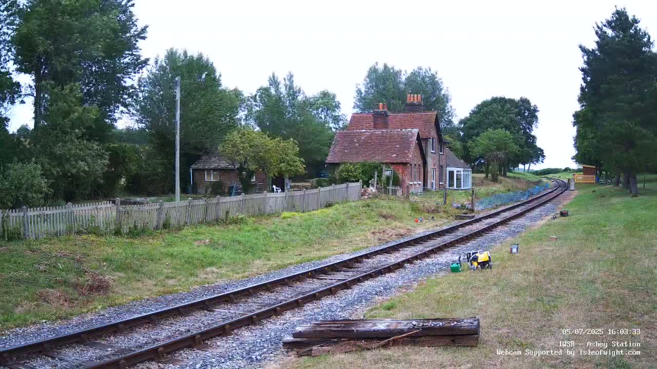 Isle of Wight Steam Railway, Ashey Station Live Cam -  Ashey, Isle of Wight, South East, England, United Kingdom