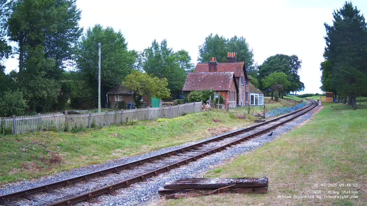 Isle of Wight Steam Railway, Ashey Station Live Cam -  Ashey, Isle of Wight, South East, England, United Kingdom