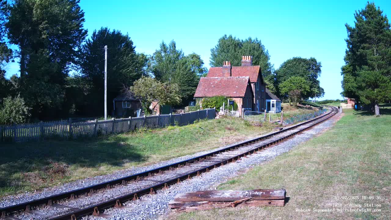 Isle of Wight Steam Railway, Ashey Station Live Cam -  Ashey, Isle of Wight, South East, England, United Kingdom