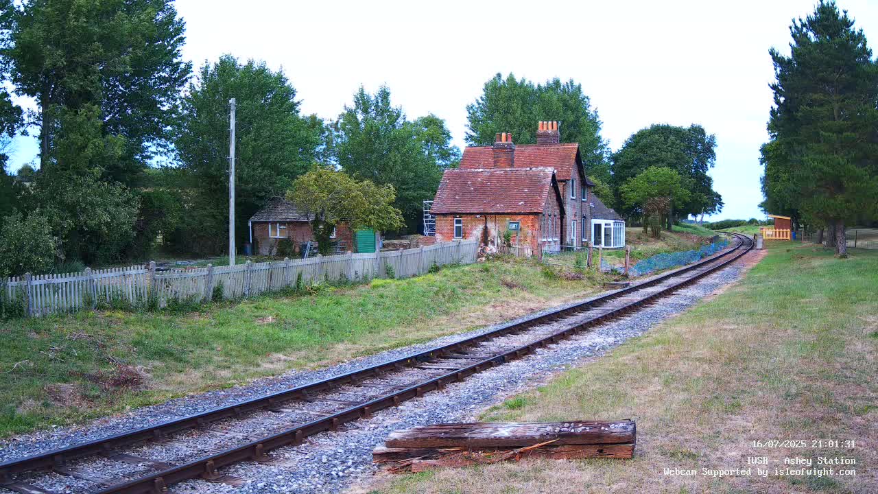 Isle of Wight Steam Railway, Ashey Station Live Cam -  Ashey, Isle of Wight, South East, England, United Kingdom