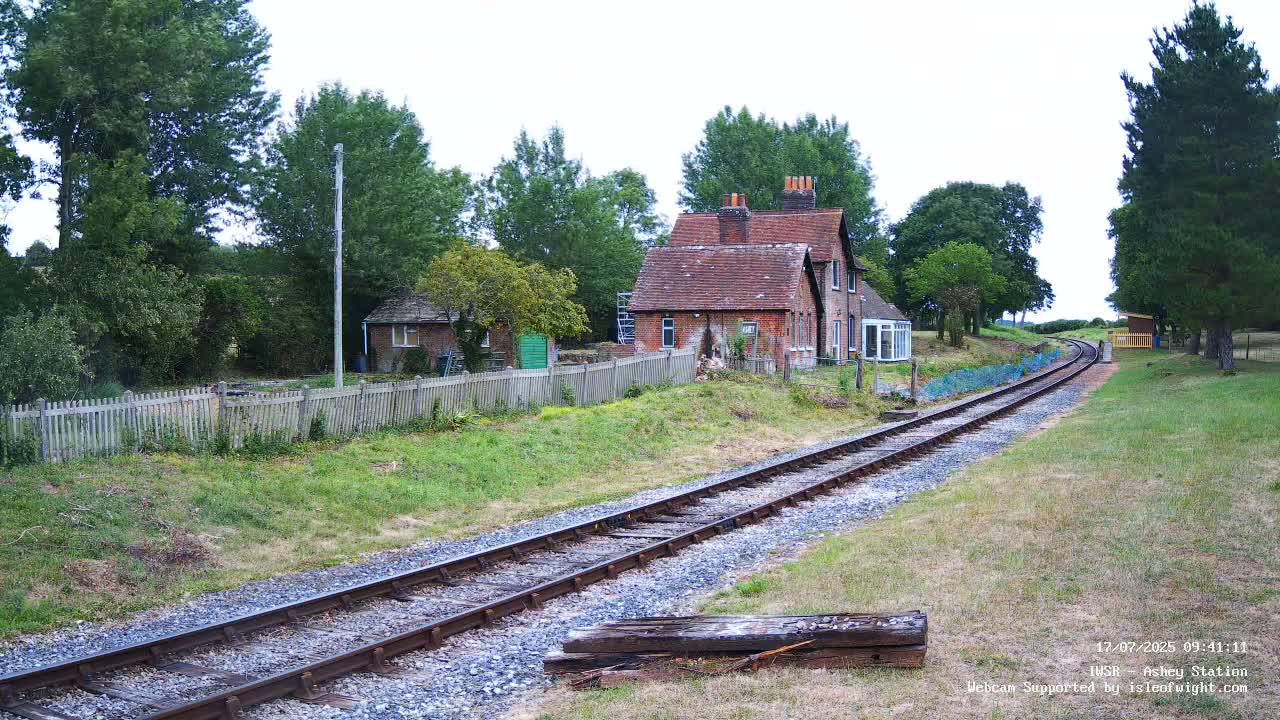 Isle of Wight Steam Railway, Ashey Station Live Cam -  Ashey, Isle of Wight, South East, England, United Kingdom