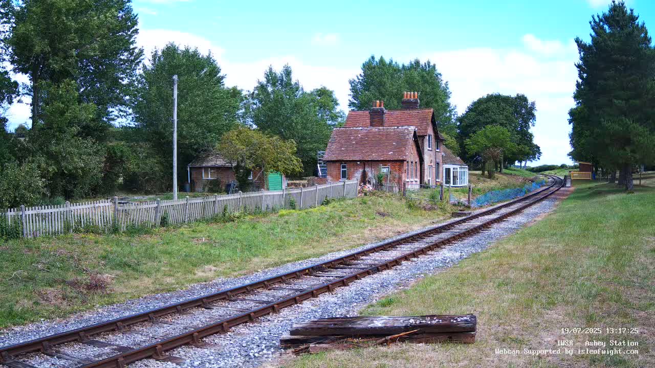 Isle of Wight Steam Railway, Ashey Station Live Cam -  Ashey, Isle of Wight, South East, England, United Kingdom