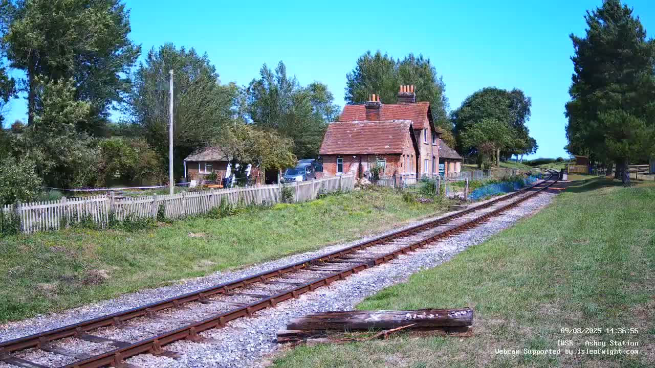 Isle of Wight Steam Railway, Ashey Station Live Cam -  Ashey, Isle of Wight, South East, England, United Kingdom