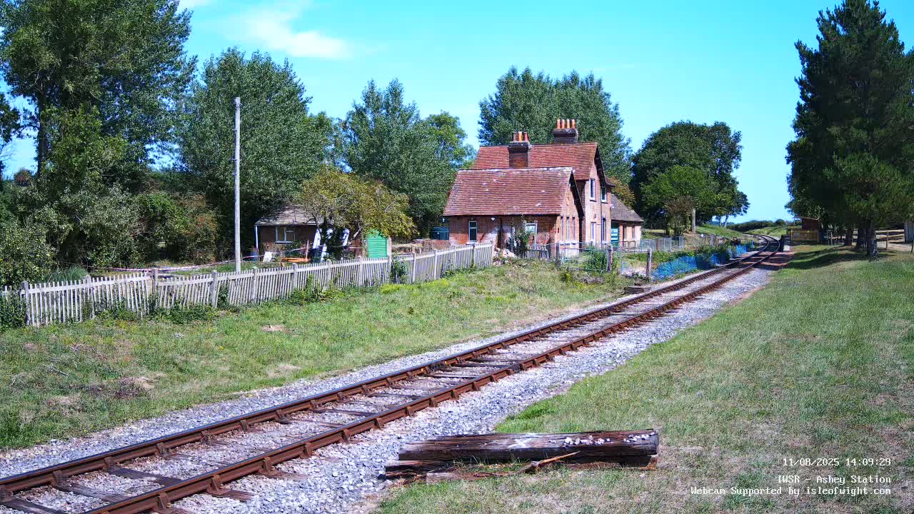 Isle of Wight Steam Railway, Ashey Station Live Cam -  Ashey, Isle of Wight, South East, England, United Kingdom