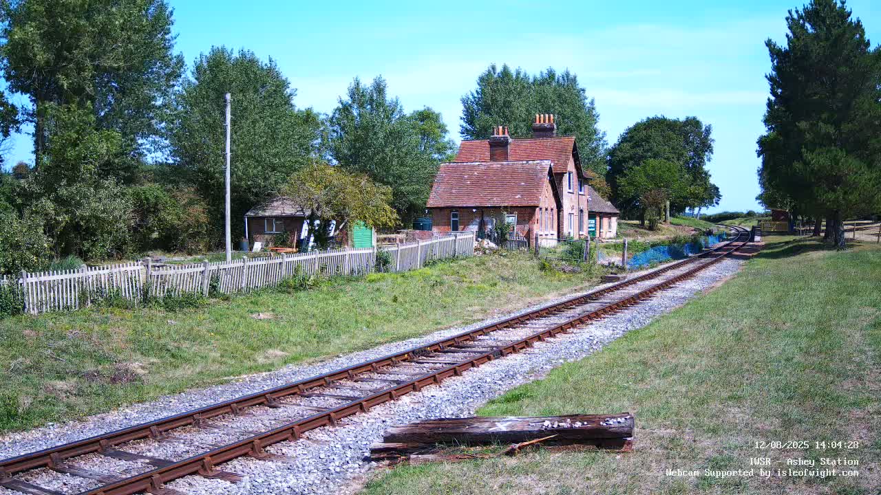 Isle of Wight Steam Railway, Ashey Station Live Cam -  Ashey, Isle of Wight, South East, England, United Kingdom