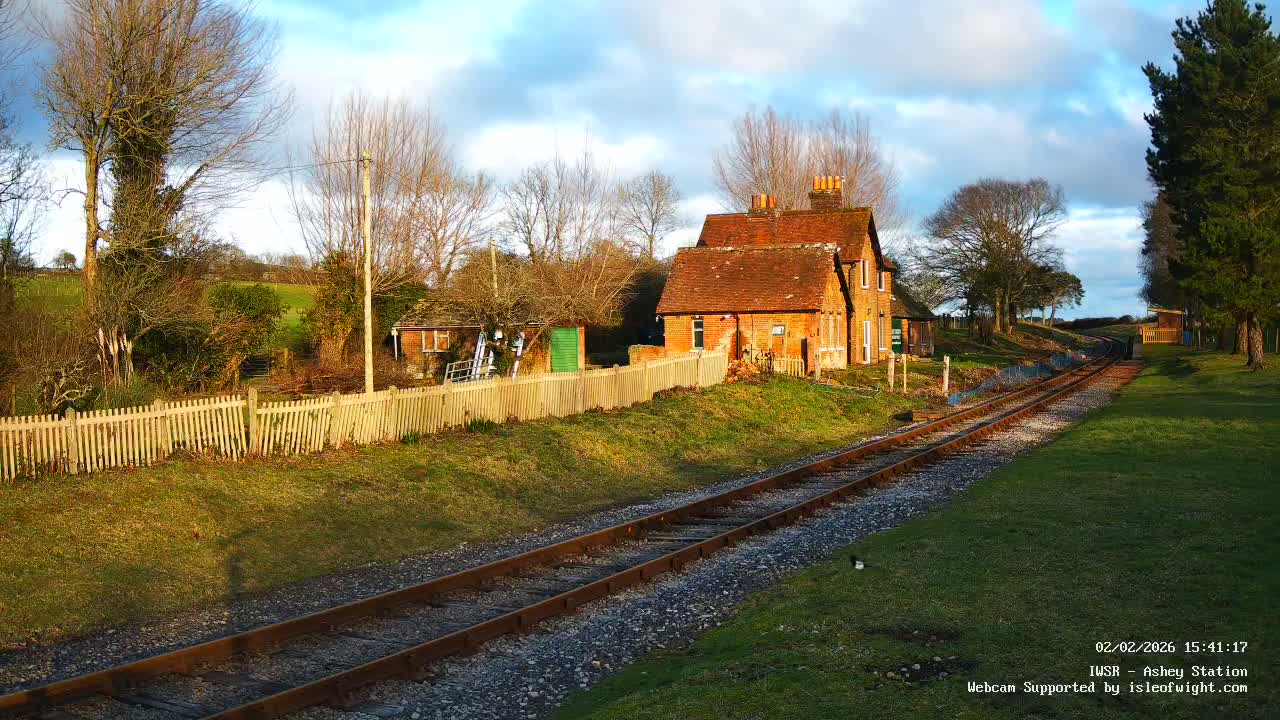 Isle of Wight Steam Railway, Ashey Station Live Cam -  Ashey, Isle of Wight, South East, England, United Kingdom