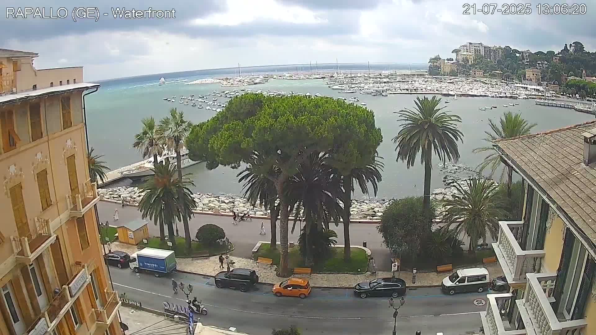 Rapallo Vittorio Veneto Coast Live Cam - Genoa, Liguria, Italy