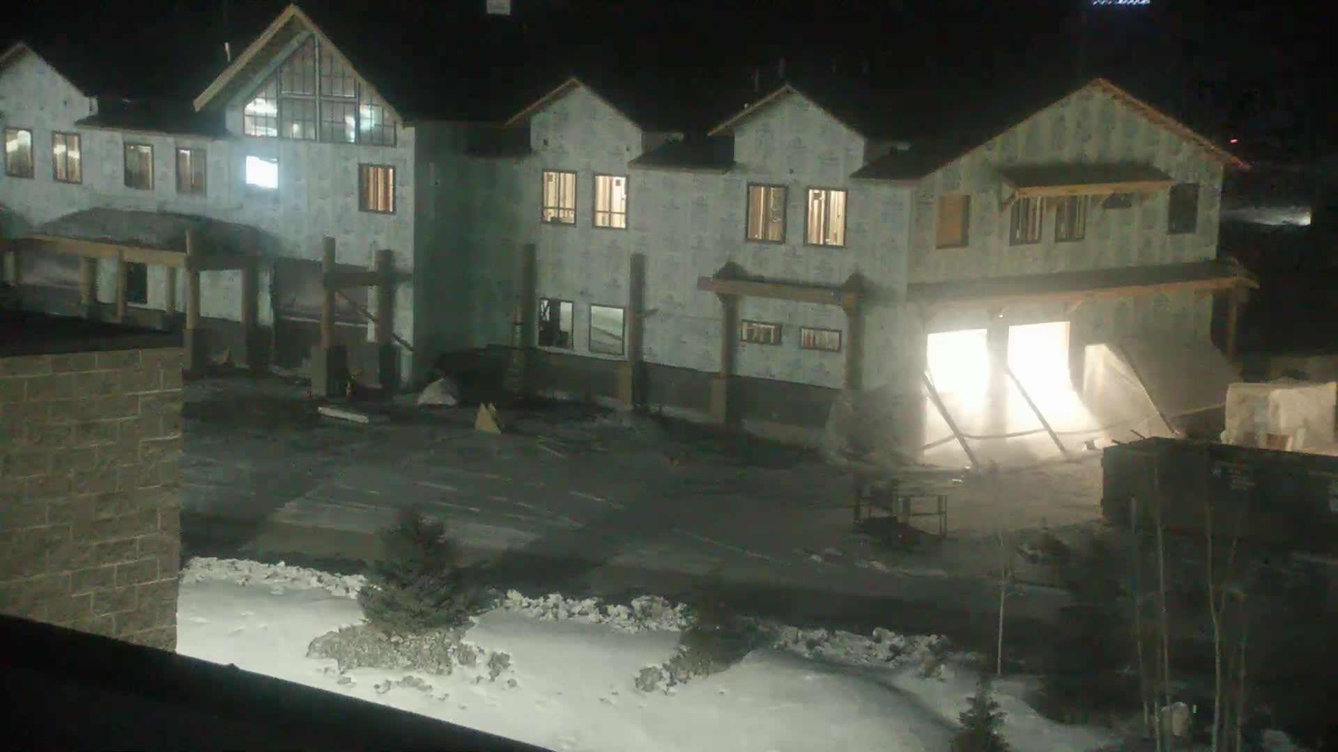 Alpine Village & Alpine Valley Live Cam - Alpine, Lincoln, Wyoming, USA