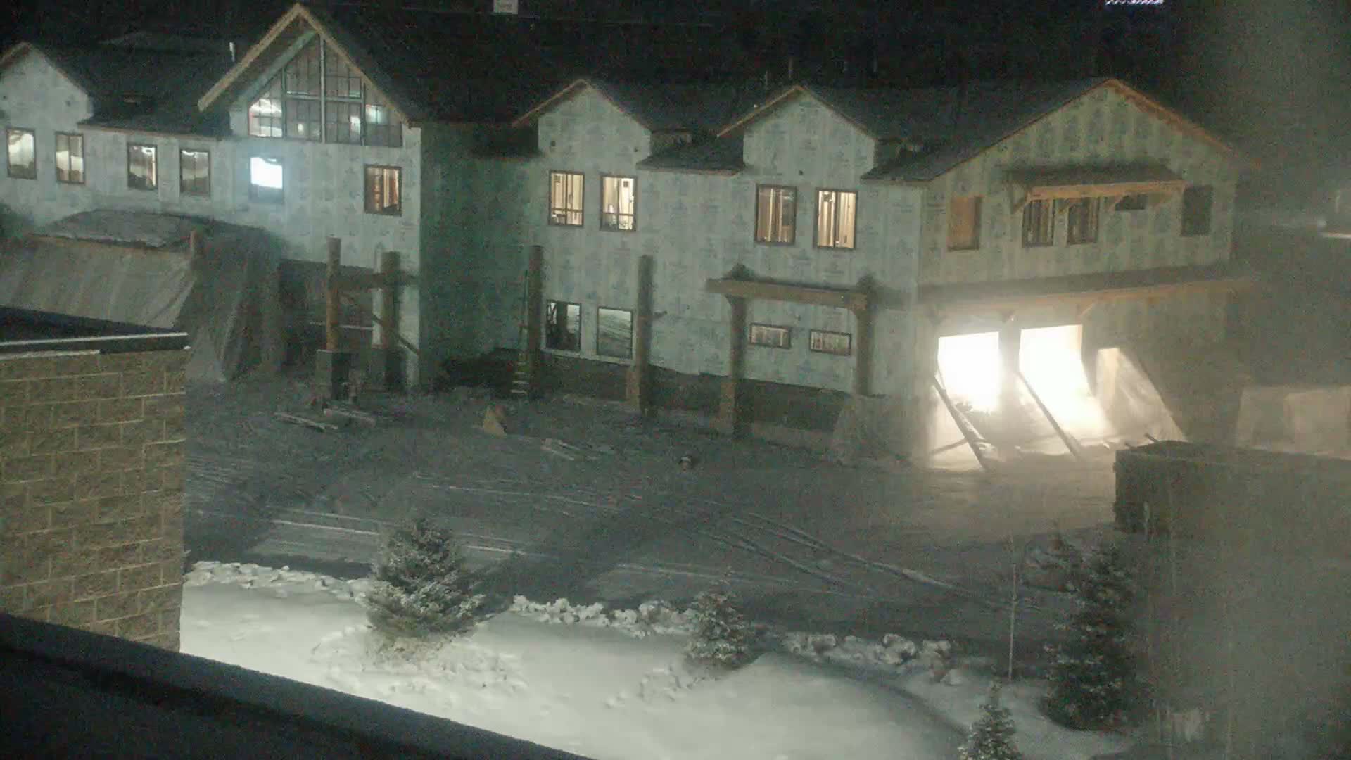 Alpine Village & Alpine Valley Live Cam - Alpine, Lincoln, Wyoming, USA