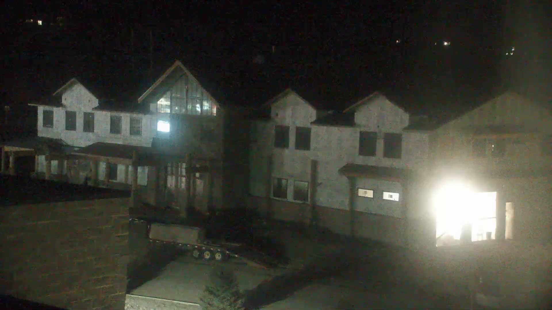 Alpine Village & Alpine Valley Live Cam - Alpine, Lincoln, Wyoming, USA