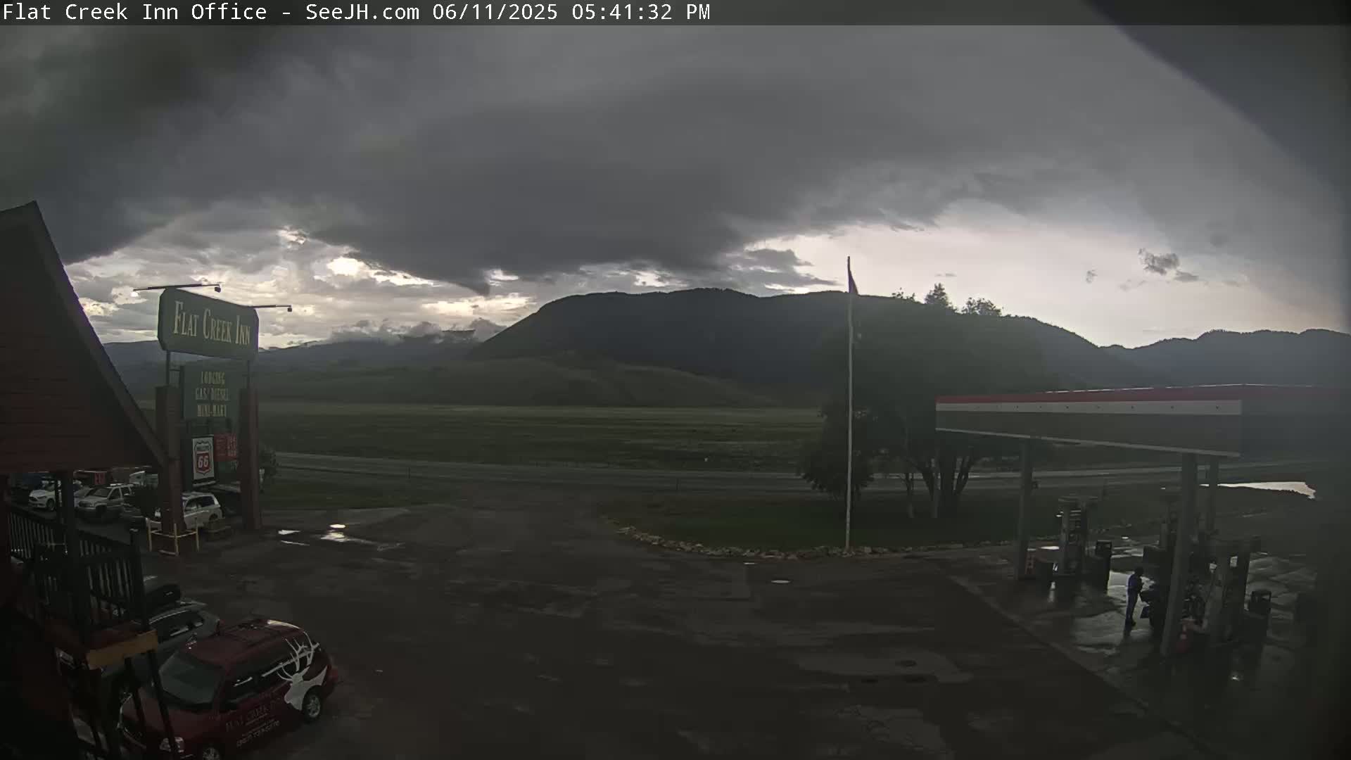 Jackson, Flat Creek Valley- Jackson Peak &  Highway 89 View Live Cam - Jackson, Teton, Wyoming, USA