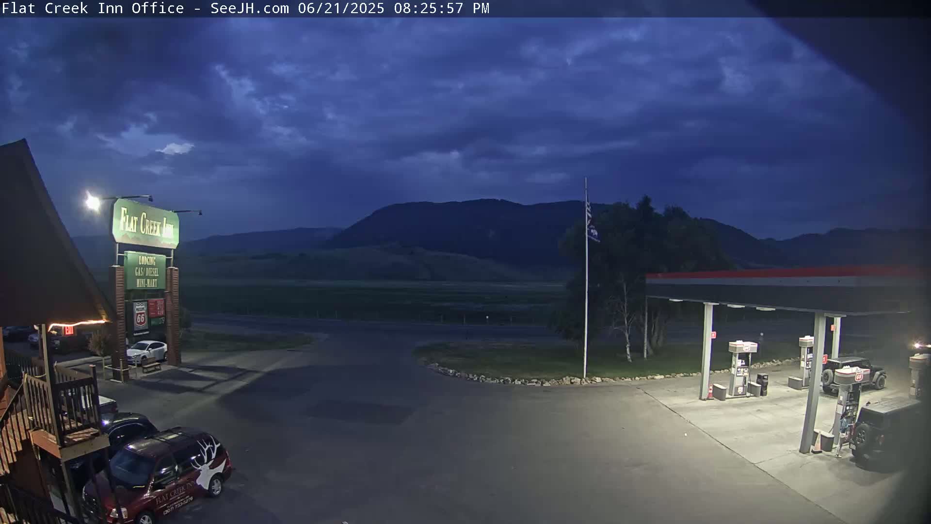 Jackson, Flat Creek Valley- Jackson Peak &  Highway 89 View Live Cam - Jackson, Teton, Wyoming, USA