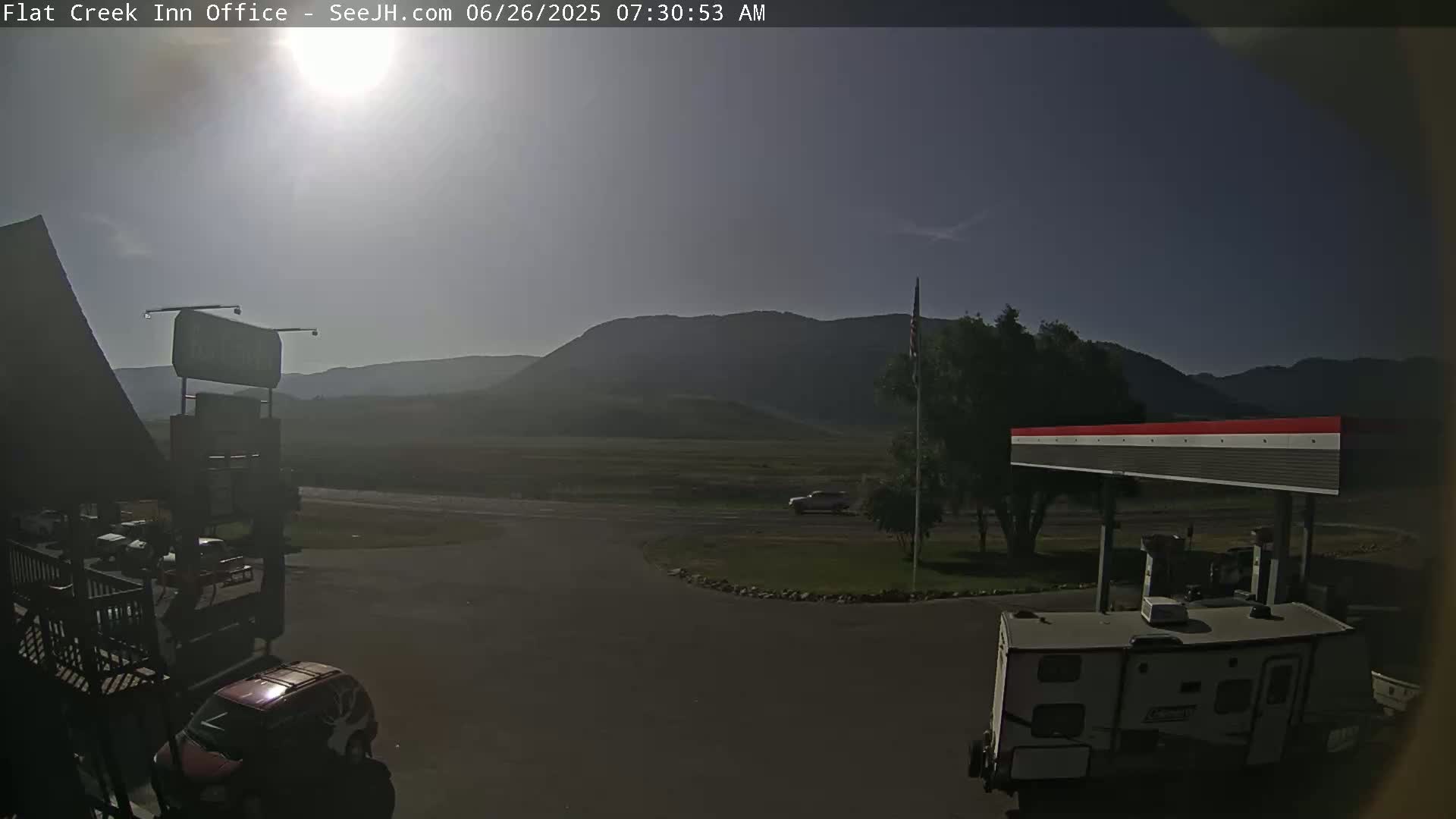 Jackson, Flat Creek Valley- Jackson Peak &  Highway 89 View Live Cam - Jackson, Teton, Wyoming, USA