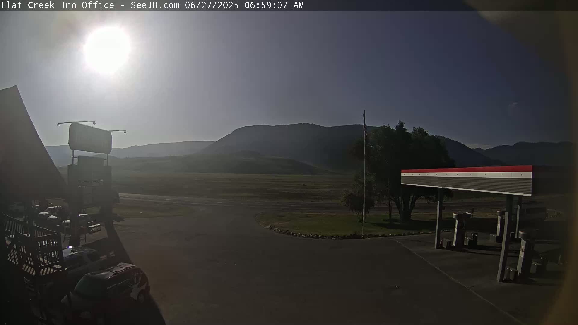 Jackson, Flat Creek Valley- Jackson Peak &  Highway 89 View Live Cam - Jackson, Teton, Wyoming, USA
