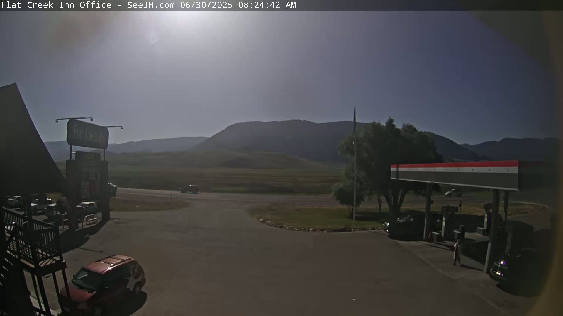 Jackson, Flat Creek Valley- Jackson Peak &  Highway 89 View Live Cam - Jackson, Teton, Wyoming, USA