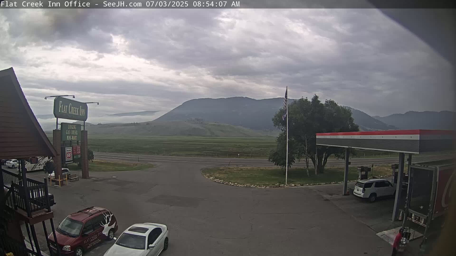 Jackson, Flat Creek Valley- Jackson Peak &  Highway 89 View Live Cam - Jackson, Teton, Wyoming, USA