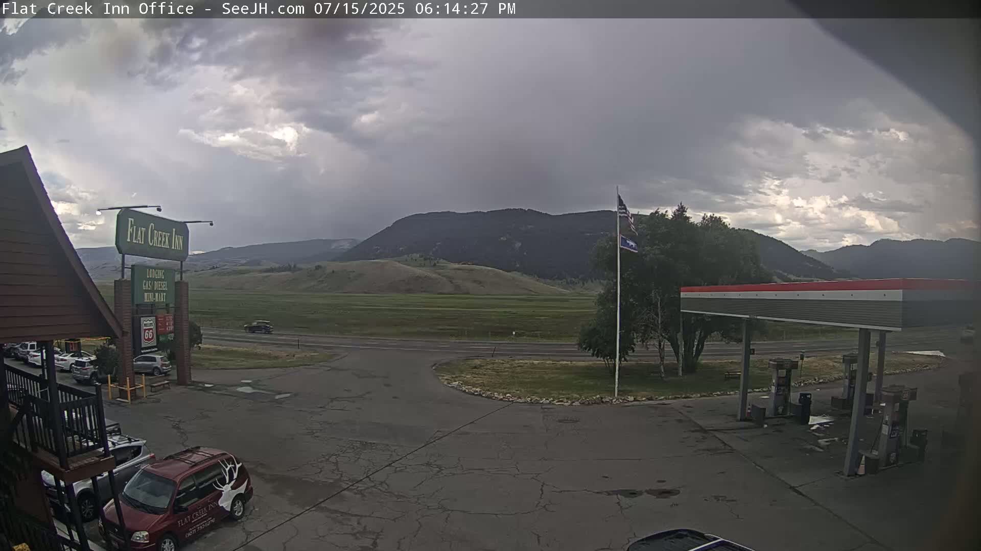 Jackson, Flat Creek Valley- Jackson Peak &  Highway 89 View Live Cam - Jackson, Teton, Wyoming, USA
