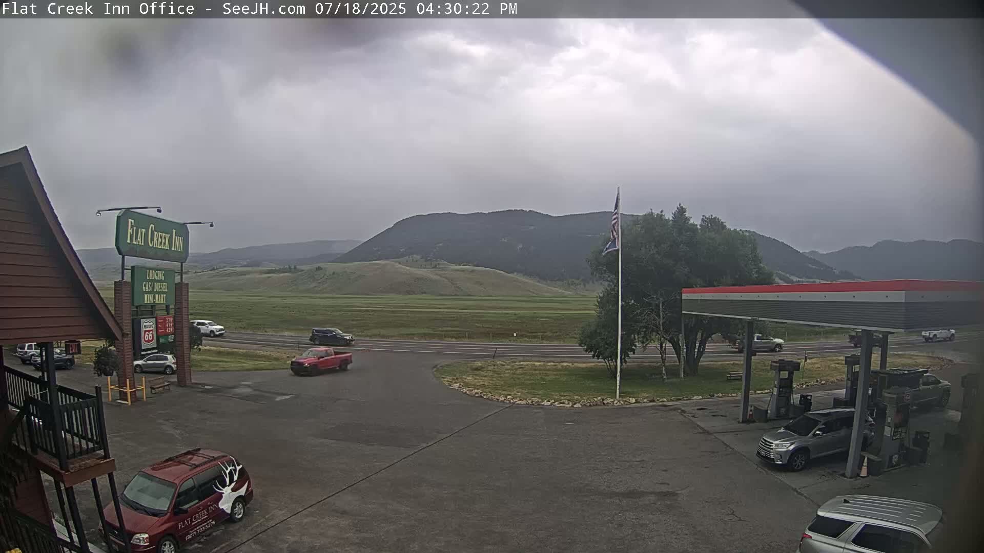 Jackson, Flat Creek Valley- Jackson Peak &  Highway 89 View Live Cam - Jackson, Teton, Wyoming, USA