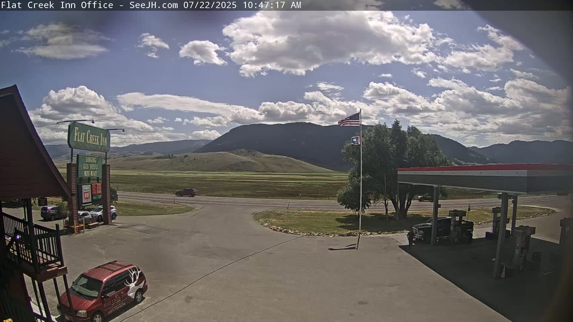 Jackson, Flat Creek Valley- Jackson Peak &  Highway 89 View Live Cam - Jackson, Teton, Wyoming, USA