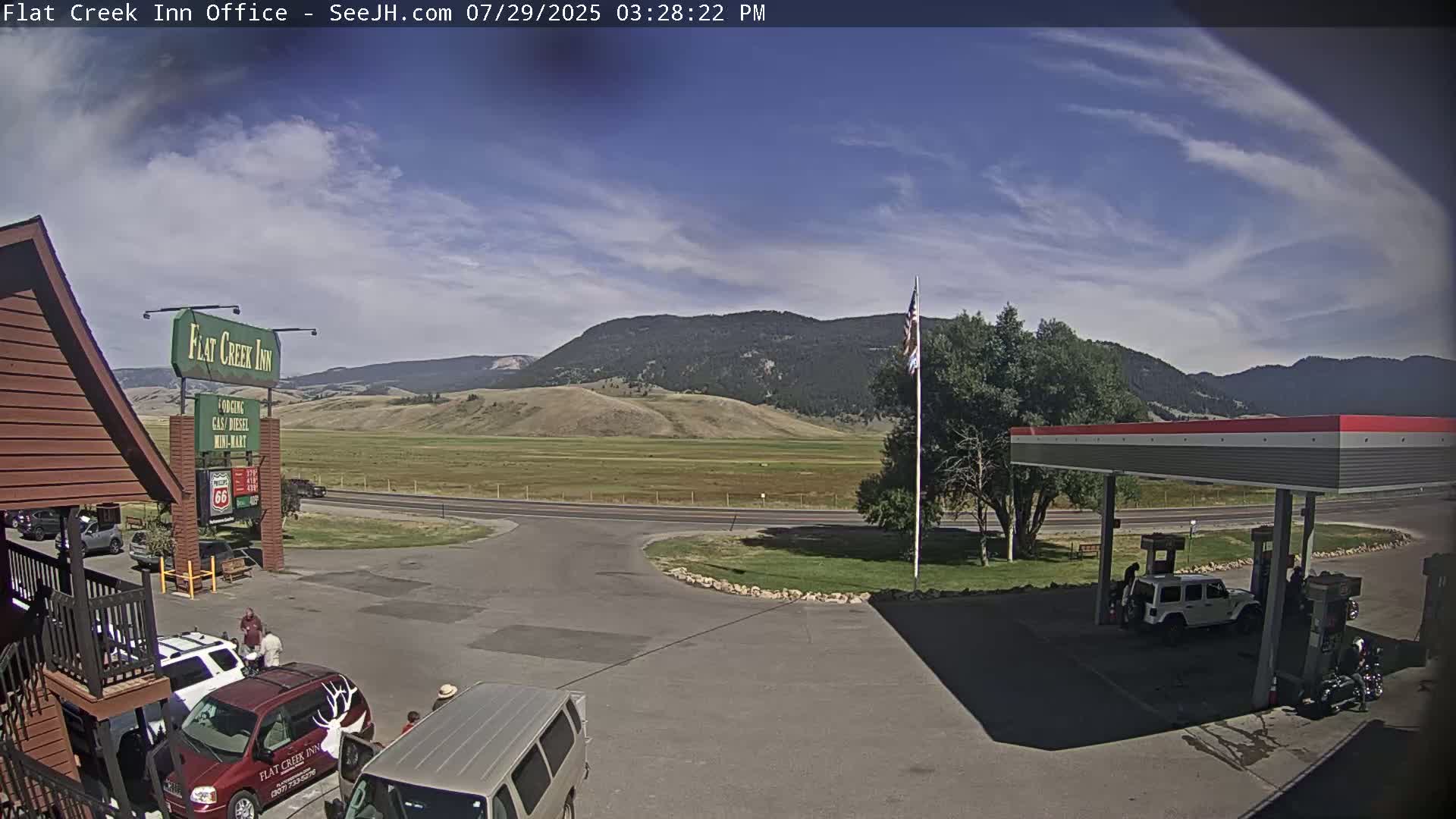 Jackson, Flat Creek Valley- Jackson Peak &  Highway 89 View Live Cam - Jackson, Teton, Wyoming, USA