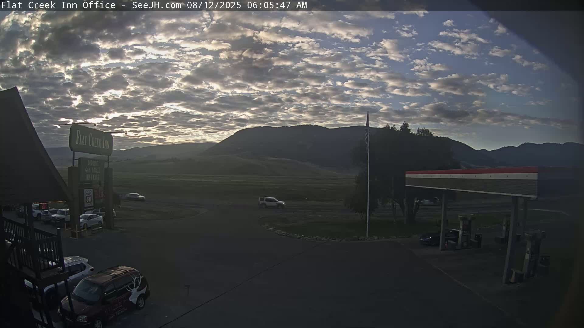 Jackson, Flat Creek Valley- Jackson Peak &  Highway 89 View Live Cam - Jackson, Teton, Wyoming, USA